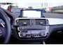 BMW 2-Serie Cabrio 220i High Executive + CAMERA / LEDER / STOELVERWARMING / GROOT SCHERM