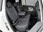Mercedes-Benz GLB 200 Business Solution | Derde Zitrij | Trekhaak | Advanced Plus Pakket | Night Pakket | Winter Pakket | Panoramadak | Augmented Reality voor Navigatie | Dodehoekassistent | Adaptieve Cruise Control | Adaptieve Grootlichtassistent | Verkeersbordassistent | Apple CarPlay | Android Auto | Stuurverwarming | Stoelverwarming | Sfeerverlichting | Elektrische Achterklep | Achteruitrijcamera | Parkeersensoren