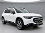 Mercedes-Benz GLB 200 Business Solution | Derde Zitrij | Trekhaak | Advanced Plus Pakket | Night Pakket | Winter Pakket | Panoramadak | Augmented Reality voor Navigatie | Dodehoekassistent | Adaptieve Cruise Control | Adaptieve Grootlichtassistent | Verkeersbordassistent | Apple CarPlay | Android Auto | Stuurverwarming | Stoelverwarming | Sfeerverlichting | Elektrische Achterklep | Achteruitrijcamera | Parkeersensoren