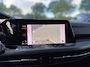 Volkswagen Golf 1.5 eTSI R-Line Business | Automaat | Pano | Blind spot | LED | Camera | PDC | Half leder | Dealer onderhouden|