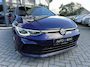 Volkswagen Golf 1.5 eTSI R-Line Business | Automaat | Pano | Blind spot | LED | Camera | PDC | Half leder | Dealer onderhouden|