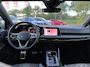 Volkswagen Golf 1.5 eTSI R-Line Business | Automaat | Pano | Blind spot | LED | Camera | PDC | Half leder | Dealer onderhouden|