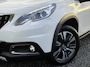 Peugeot 2008 1.2 PureTech Allure ✓1e Eigenaar✓Pano✓Camera✓Navi✓D-riem vv in 2024✓Trekhaak✓Dealer Onderhouden✓Carplay✓Clima✓Cruise✓110pk✓Halfleder✓Pdc✓Lm velgen✓N.A.P✓Apk tot 04-2027