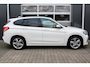 BMW X1 XDrive25e High Executive M-Sport | 12 Mnd. Garantie & SOH 88% | Nette en zeer complete X1 met historie