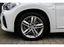 BMW X1 XDrive25e High Executive M-Sport | 12 Mnd. Garantie & SOH 88% | Nette en zeer complete X1 met historie