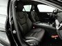 Volvo V60 B3 Essential Edition | Parkeercamera | Stoel- en stuurverwarming | Trekhaak