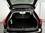 Volvo V60 B3 Essential Edition | Parkeercamera | Stoel- en stuurverwarming | Trekhaak