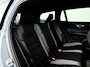Volvo V60 T6 Plug-in hybrid AWD Plus Dark | Parkeercamera | Harman Kardon | Stoel- en stuurverwarming | Trekhaak