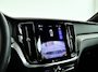 Volvo V60 T6 Plug-in hybrid AWD Plus Dark | Parkeercamera | Harman Kardon | Stoel- en stuurverwarming | Trekhaak