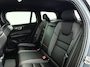Volvo V60 T6 Plug-in hybrid AWD Plus Dark | Parkeercamera | Harman Kardon | Stoel- en stuurverwarming | Trekhaak