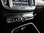 Volvo XC40 B3 Essential | Parkeercamera | Cruise control | Trekhaak