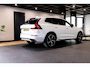 Volvo XC60 2.0 T8 AWD R-Design | B&W | 360 Cam | Stoelventilatie | Trekhaak |