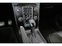Volvo V40 T3 PolarPlus Sport - Panoramadak - Harman/Kardon audio - Parkeercamera achter - Verwarmde voorstoelen - Navigatie - Volvo On Call - Cruise control - Extra getint glas - 17' LMV