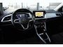 Volkswagen T-Roc 1.0 TSI Life | 110 PK | Apple Carplay | ACC | Parkeersensoren | Volkswagen T-Roc 1.0 TSI Life 110 PK met een 1.0-liter driecilinder benzinemotor, infotainmentsysteem met smartphoneconnectiviteit, airconditioning, multifunctioneel stuurwiel, cruisecontrol,