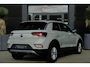Volkswagen T-Roc 1.0 TSI Life | 110 PK | Apple Carplay | ACC | Parkeersensoren | Volkswagen T-Roc 1.0 TSI Life 110 PK met een 1.0-liter driecilinder benzinemotor, infotainmentsysteem met smartphoneconnectiviteit, airconditioning, multifunctioneel stuurwiel, cruisecontrol,