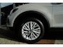 Volkswagen T-Roc 1.0 TSI Life | 110 PK | Apple Carplay | ACC | Parkeersensoren | Volkswagen T-Roc 1.0 TSI Life 110 PK met een 1.0-liter driecilinder benzinemotor, infotainmentsysteem met smartphoneconnectiviteit, airconditioning, multifunctioneel stuurwiel, cruisecontrol,