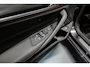 BMW 5-Serie Touring 520i Business Edition Plus Sensatec M Sport | Dealer Onderhouden | Elektr. Trekhaak