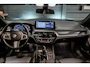 BMW 5-Serie Touring 520i Business Edition Plus Sensatec M Sport | Dealer Onderhouden | Elektr. Trekhaak