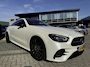 Mercedes-Benz E-klasse Coupé 200 AMG NIGHT/PANO/BURMESTER/HUD/MEMORY/20''AMG/ SFEER/WIDESCREEN/SOFTCLOSE/APPCARPLAY/P-CAM360/MATRIXLED/LEER/CLIMA/2XKEYLESS/S&S/SPORTZETELS - 2 EIG./NL AUTO/KM = NAP