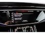 Audi RS Q8 RSQ8 4.0 TFSI quattro / URBAN / Milltek / Trekhaak / Panoramadak / 360Camera / Head-up / B&O 3D / Keramisch / Achterasbesturing / 23'' / RS Dynamic Pakket / Keyless / Carbon intr. / Ventilatie+Massage / Dodehoek /