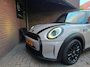 MINI Cooper 3-Deurs 1.5 Camden Go Edition Appel Carplay / Achteruitrijcamera / DAB Radio / Navigatie