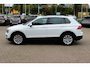 Volkswagen Tiguan 1.5 TSI Comfortline / CarPlay / Parkeerhulp V+A / 17'' / LED / Rijstrooksensor / Spiegelpakket / DAB / ACC