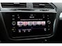 Volkswagen Tiguan 1.5 TSI Comfortline / CarPlay / Parkeerhulp V+A / 17'' / LED / Rijstrooksensor / Spiegelpakket / DAB / ACC