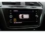 Volkswagen Tiguan 1.5 TSI Comfortline / CarPlay / Parkeerhulp V+A / 17'' / LED / Rijstrooksensor / Spiegelpakket / DAB / ACC