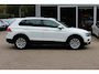 Volkswagen Tiguan 1.5 TSI Comfortline / CarPlay / Parkeerhulp V+A / 17'' / LED / Rijstrooksensor / Spiegelpakket / DAB / ACC