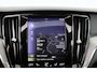 Volvo V60 2.0 T8 Twin Engine AWD Momentum Pro | Dealer Onderhouden! | Open Dak | Leder | Memory Zetels | LED | Stoel/Stuurverwarming | Cruise Adaptive | BLIS | Camera | Clima | Navi | Keyless | Elk. Achterklep | Lichtmetalen Velgen