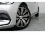 Volvo V60 2.0 T8 Twin Engine AWD Momentum Pro | Dealer Onderhouden! | Open Dak | Leder | Memory Zetels | LED | Stoel/Stuurverwarming | Cruise Adaptive | BLIS | Camera | Clima | Navi | Keyless | Elk. Achterklep | Lichtmetalen Velgen
