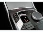 BMW 3-Serie 330e M Sport | Memory | Sportstoelen | LED | HUD | Cruise Adaptive | 360 Camera | Sfeerverlichting | BLIS | Leder | Stoelverwarming | Elk. Achterklep | Lichtmetalen Velgen