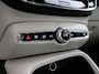 Volvo XC40 T4 PLUG-IN HYBRID MOMENTUM LEDER STOELVERWARMING NAVI PARK ASSIS