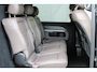 Mercedes-Benz V-klasse 300d / AMG / XXL / DC / Luchtvering / Elec Stoelen / Burmester / Vol Opties / NIEUWSTAAT