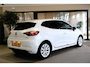 Renault Clio 1.6 E-Tech Hybrid 140 Zen Navi Cruise PDC