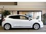 Renault Clio 1.6 E-Tech Hybrid 140 Zen Navi Cruise PDC