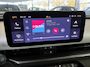 Fiat 600 1.2 Hybrid La Prima Achteruitrijcamera - Airco - Apple carplay - Draadloze telefoonoplader - Parkeersensoren - Navigatie - Keyless start/entry - Dodehoekdetectie - Stoelverwarming - Licht metalen velgen 18 inch - Elektrische ramen - Bluetooth - Cruise control - Led verlichting - Mistlampen - Stuur leder - Stuur multifunctioneel