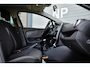 Renault Clio 0.9 TCe Limited | Navigatie | Trekhaak | Parkeersensoren