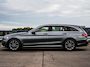 Mercedes-Benz C-klasse Estate 180 Premium | LED | Trekhaak | Camera | Apple CarPlay/Android Auto | Stoelverwarming | Dodehoekdetectie | Dealeronderhouden