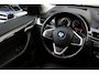 BMW X1 SDrive20i High Executive | Trekhaak | LED | Stoel-stuur verwarming!