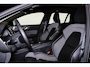 Volvo V60 T6 Recharge AWD Plus Dark - Panorama/schuifdak - IntelliSafe Assist & Surround - 360º Camera - Harman/Kardon audio - Verwarmde voorstoelen, stuur & achterbank - Parkeersensoren voor & achter - Elektr. bedienb. voorstoelen met geheugen - Inklapbare trekhaak - 18' LMV