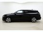 Peugeot 308 SW 1.2 PureTech Allure | Automaat | Afneembare trekhaak | | Electronic climate controle | Cruise control | Keyless start | Achteruitrijcamera & parkeersensoren voor/ achter | Stof/kunstlederen bekleding | Apple Carplay/Android Auto | Navigatie full map