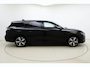 Peugeot 308 SW 1.2 PureTech Allure | Automaat | Afneembare trekhaak | | Electronic climate controle | Cruise control | Keyless start | Achteruitrijcamera & parkeersensoren voor/ achter | Stof/kunstlederen bekleding | Apple Carplay/Android Auto | Navigatie full map