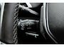 Peugeot 3008 1.2 PureTech Blue Lease Executive | Electronic climate controle | Cruise control | Navigatie full map | Parkeerhulp achter | 17" lichtmetalen velgen