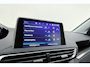 Peugeot 3008 1.2 PureTech Blue Lease Executive | Electronic climate controle | Cruise control | Navigatie full map | Parkeerhulp achter | 17" lichtmetalen velgen