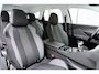 Peugeot 3008 1.2 PureTech Blue Lease Executive | Electronic climate controle | Cruise control | Navigatie full map | Parkeerhulp achter | 17" lichtmetalen velgen