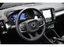Volvo XC40 B4 Business Edition | DEMO DEAL | Keyless | BLIS | Adaptieve Cruise Control | Pilot Assist | Elektrische achterklep | Parkeer Camera | Extra getint glas | Stoel en stuurverwarming |