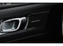 Volvo XC40 B4 Business Edition | DEMO DEAL | Keyless | BLIS | Adaptieve Cruise Control | Pilot Assist | Elektrische achterklep | Parkeer Camera | Extra getint glas | Stoel en stuurverwarming |