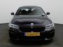 BMW 5-Serie 520i Business Edition Plus | Automaat | Apple Carplay / Android Auto | Panoramadak | Lederen Bekleding | Stoelverwarming | Lichtmetalen Velgen |