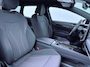 Volkswagen ID.7 Tourer Pro 77 kWh 286 pk | Navigatie | Warmtepomp | Trekhaak (wegklapbaar) | Parkeersensoren (Park assist) | Rondomzicht camera | Stoelverwarming | Matrix LED koplampen |